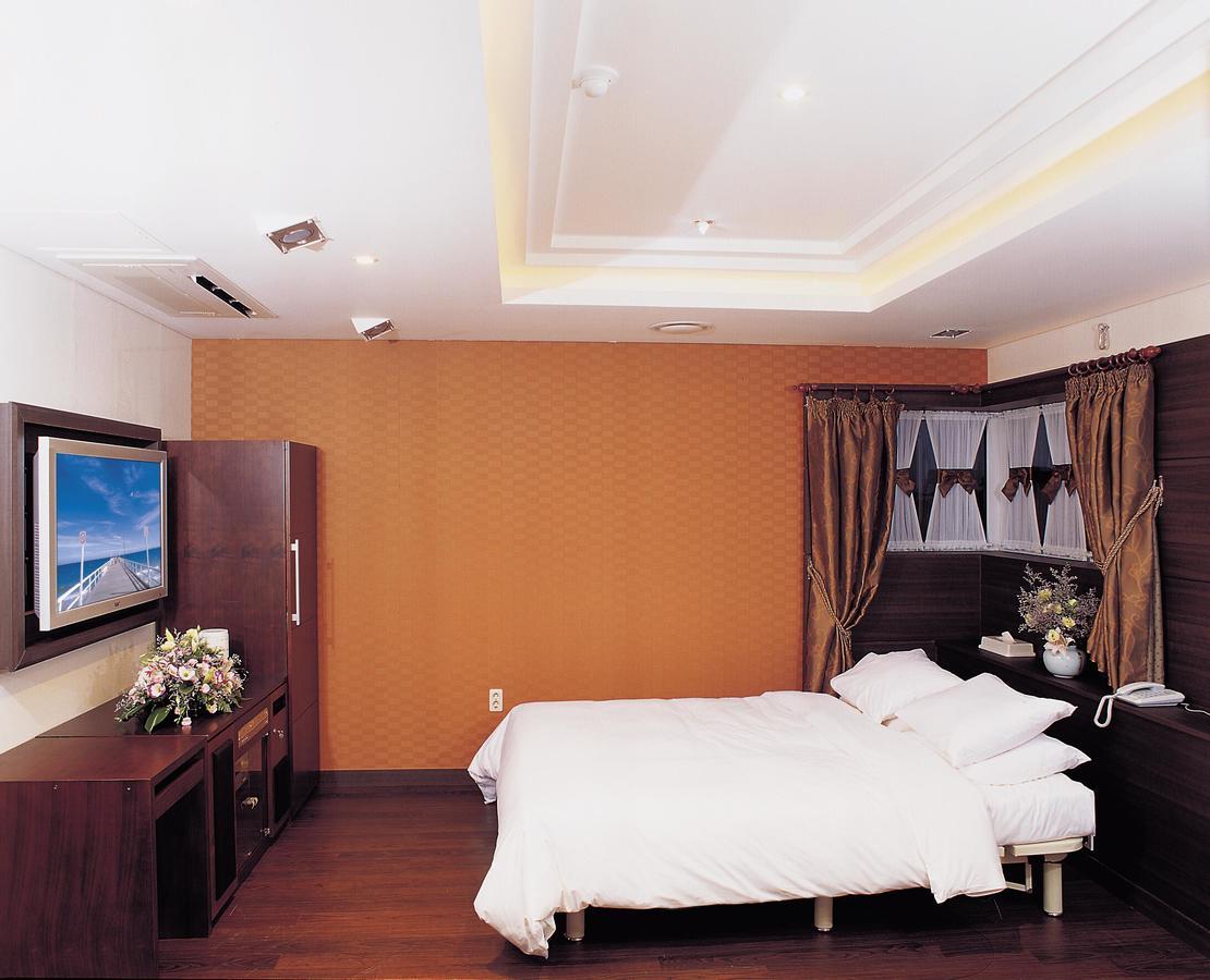 Joa Hotel Чхонджу Экстерьер фото