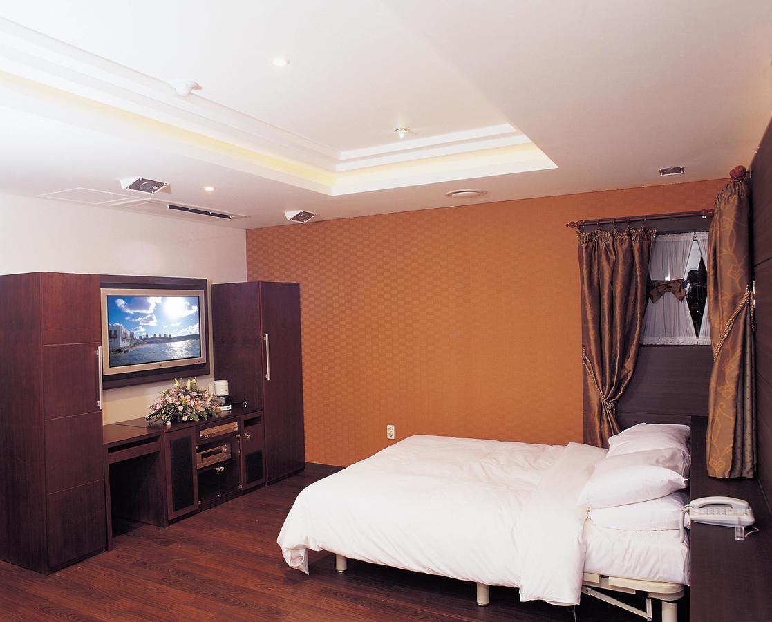 Joa Hotel Чхонджу Экстерьер фото