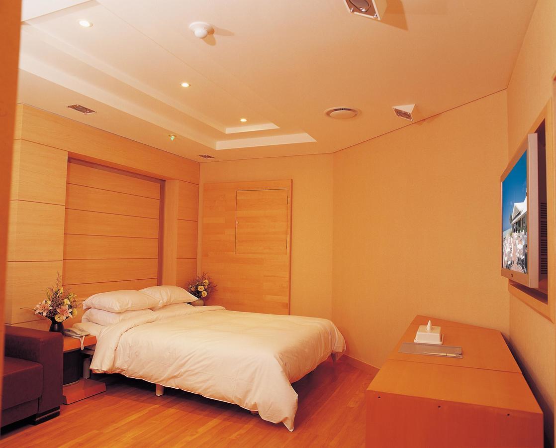 Joa Hotel Чхонджу Экстерьер фото