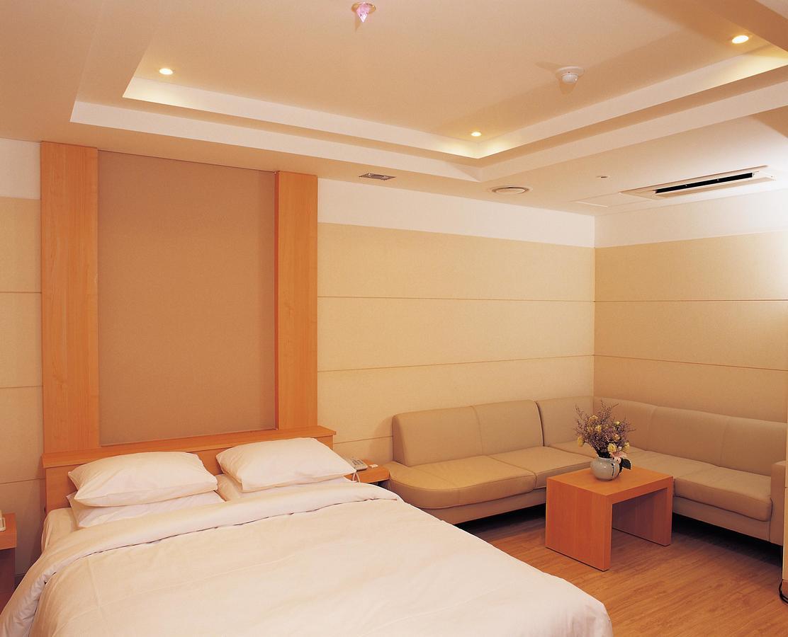 Joa Hotel Чхонджу Экстерьер фото
